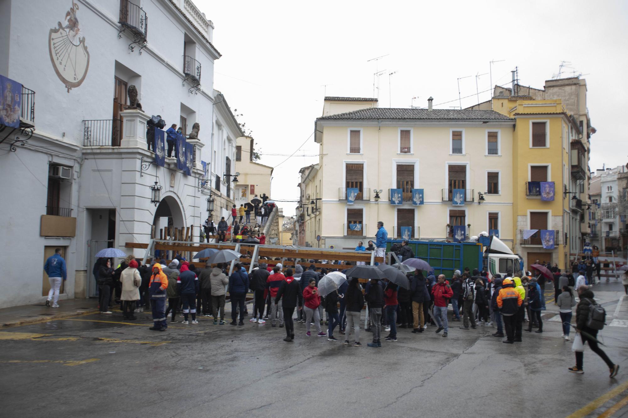 El "Bou en corda" vuelve al Pont Vell de Ontinyent