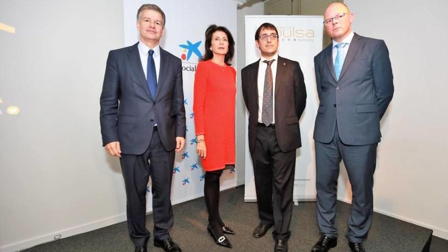 Xicu Costa, Carmen Planas, Iago Negueruela y Antoni Riera, en el acto celebrado ayer.