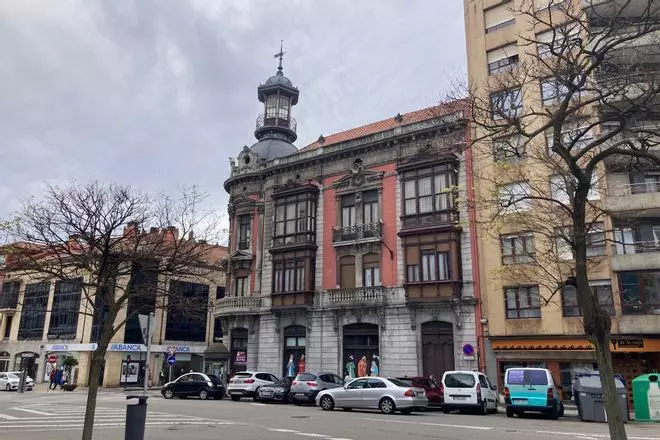 El Arzobispado ultima la venta del palacio de Josefina Balsera, inmueble señero de Avilés