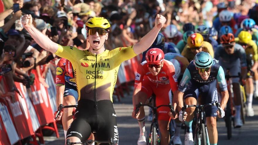 El británico Brennan gana la segunda etapa de la Vuelta al sprint y Pogacar mantiene el liderato