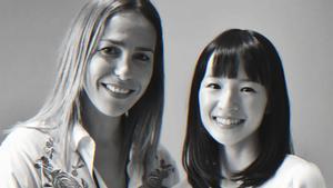 Vanesa Travieso, junto a la gurú del orden, Marie Kondo, en 2017.