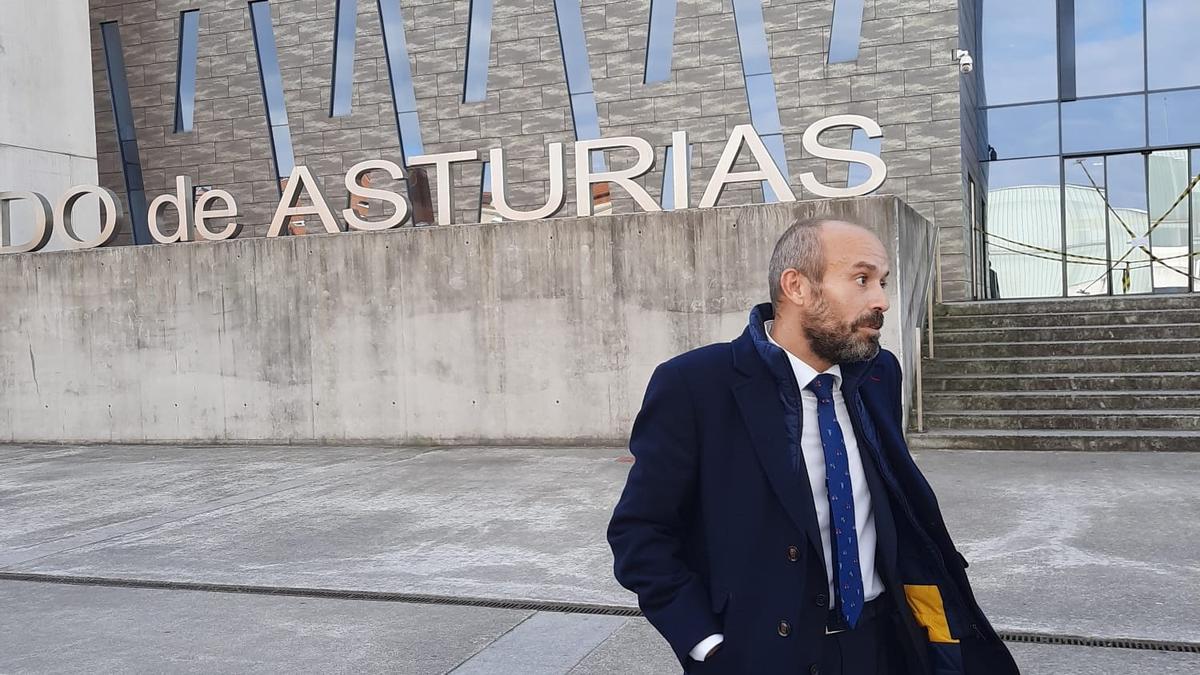 Javier Díaz Dapena, abogado del padre Chus: "Ha respondido a todo lo que le han preguntado"