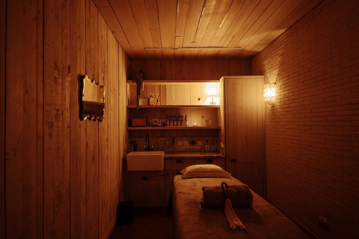 Una de las cabinas para tratamientos de Soho Health Club Barcelona.