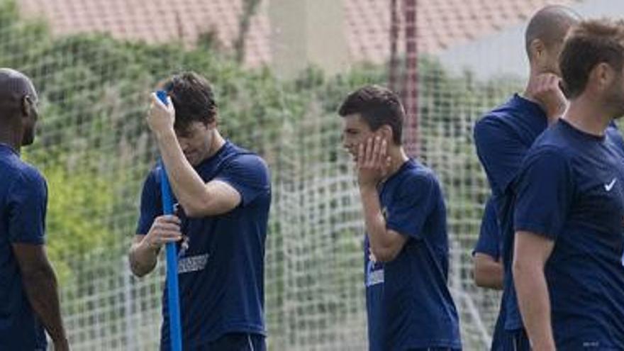 Caras largas en el entrenamiento del Hércules