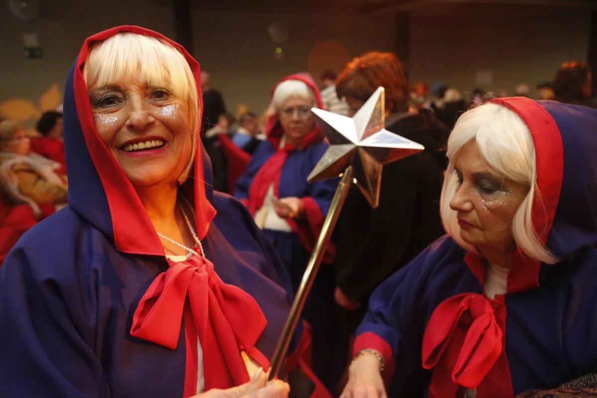 El Teatro Góngora acoge el carnaval para mayores