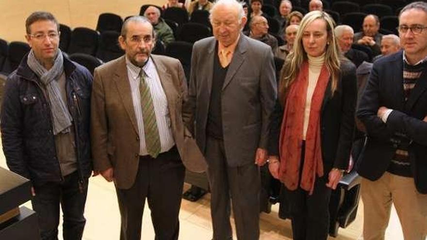 Asamblea de la Asociación de Fincas Urbanas de Ourense. // I. Osorio