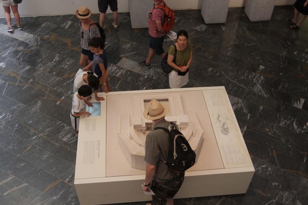 Turistas en Cartagena en el Puente de agosto