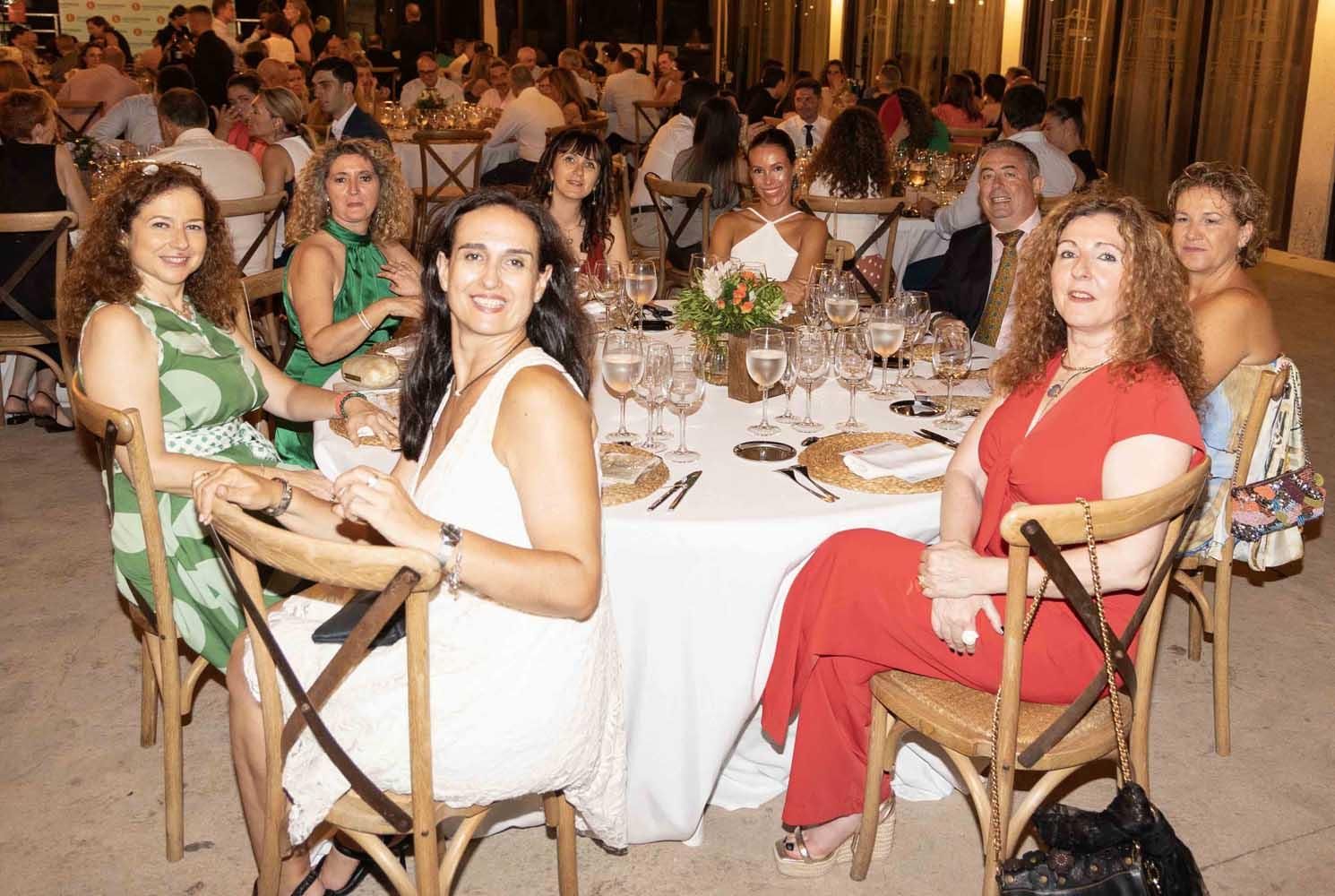 Los Economistas de Alicante celebran su cena anual en honor a su patrón