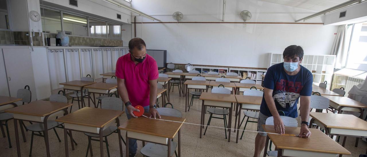 Profesores preparan la vuelta a las aulas