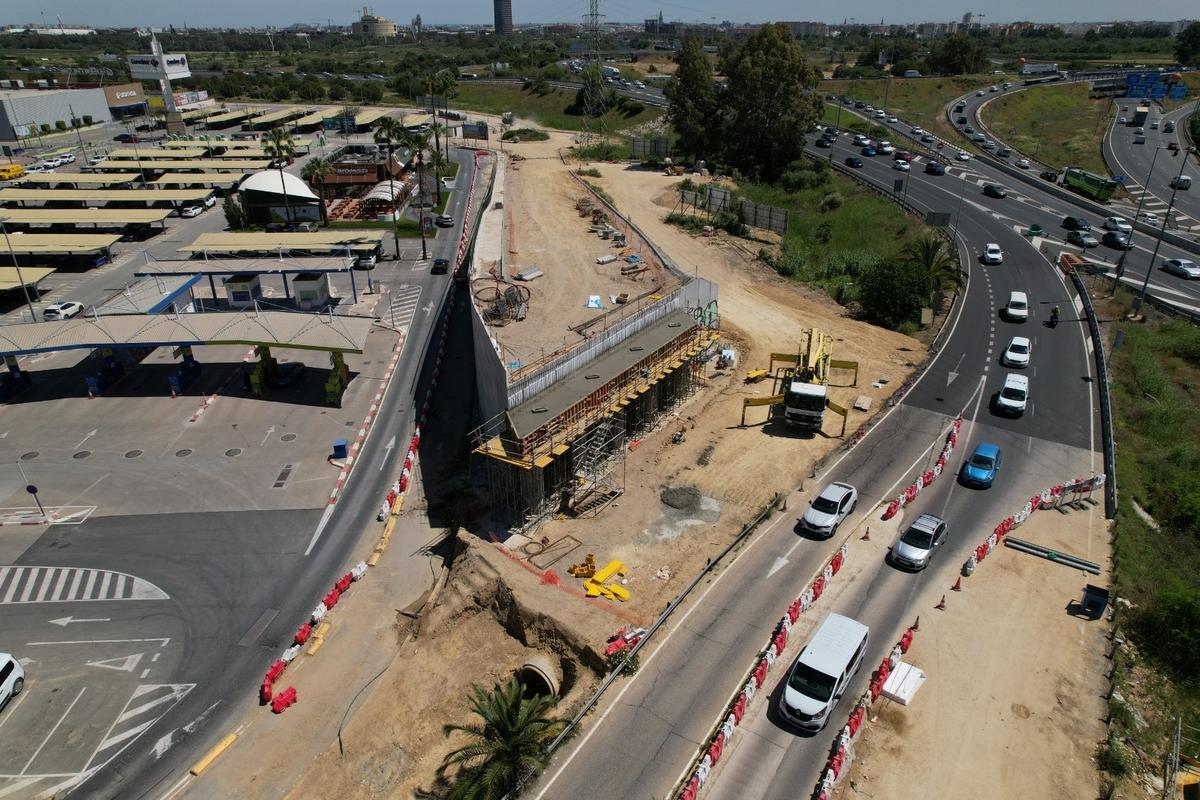 Obras del carril bus VAO nuevo del Aljarafe Norte