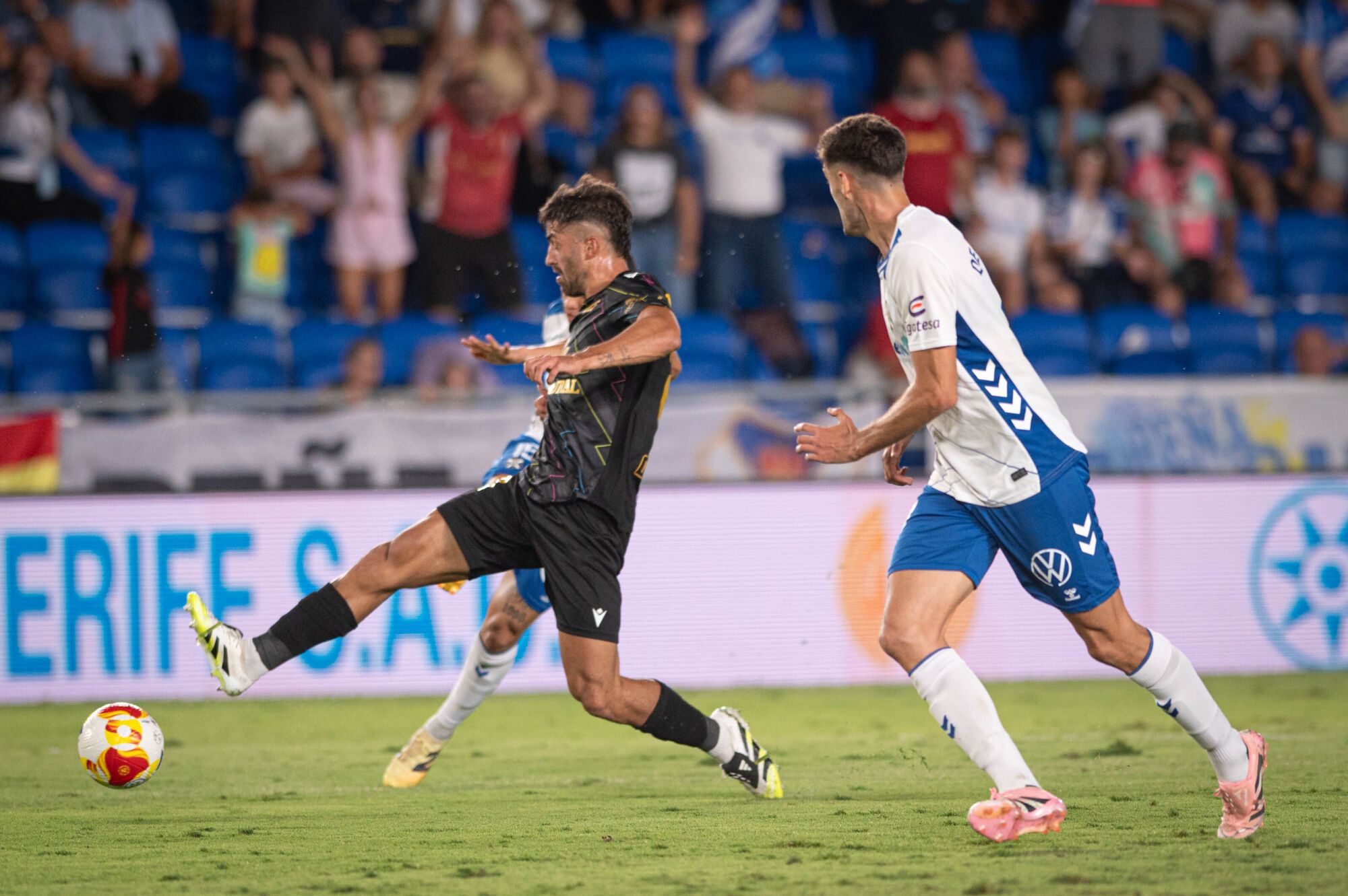 Partido de Primera RFEF CD Tenerife-Zamora CF 