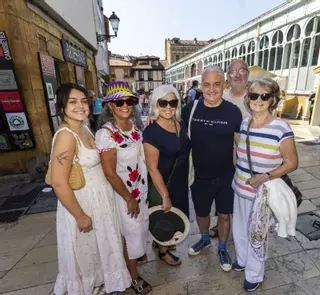 El turismo en Oviedo viene para quedarse (literalmente): lo que dicen quienes visitan la capital, que llenarán el 90% de los hoteles