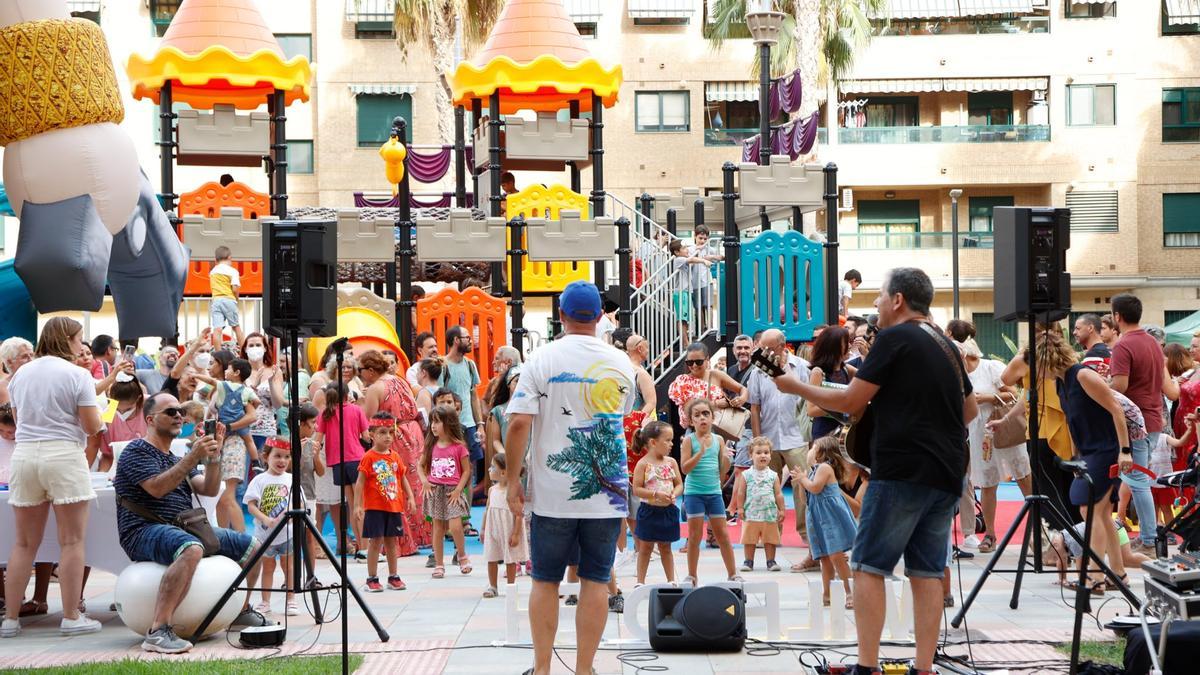 Los niños y niñas disfrutaron con su inauguración