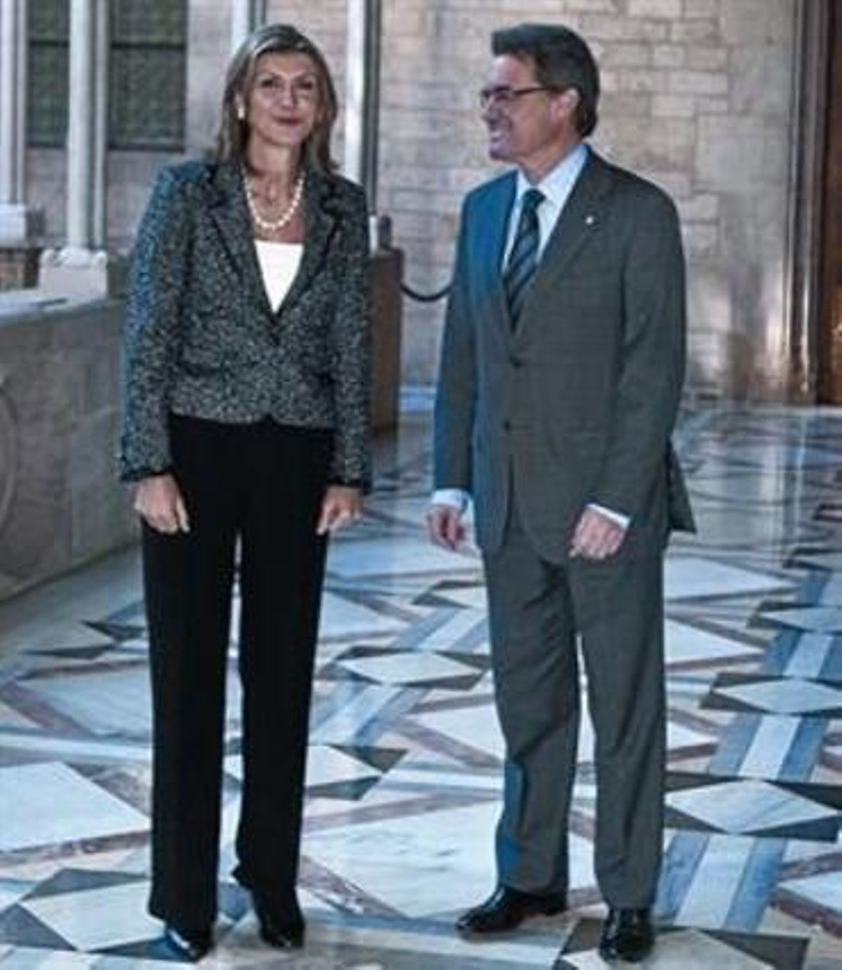 Artur Mas i la delegada del Govern, María de los Llanos de Luna. Artur Mas i la delegada del Govern, María de los Llanos de Luna.