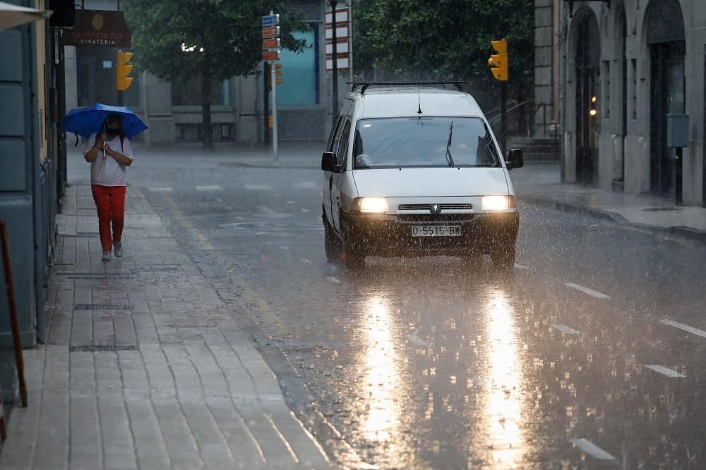 Tormenta veraniega en Gijón