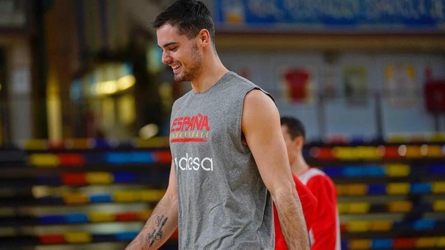 Alberto Abalde, en un entrenamiento con la selección española. // @albertoabalde6