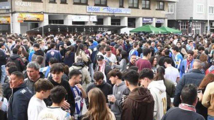 Aficionados. |  C. P.