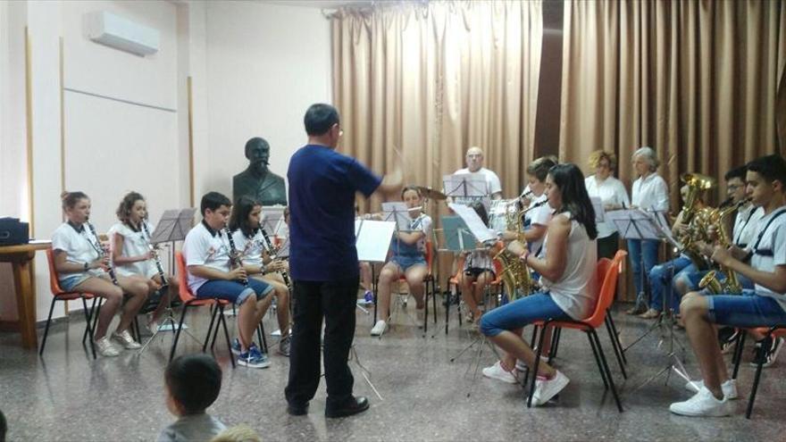 La escuela de música de Ainzón sigue creciendo en cantidad y calidad