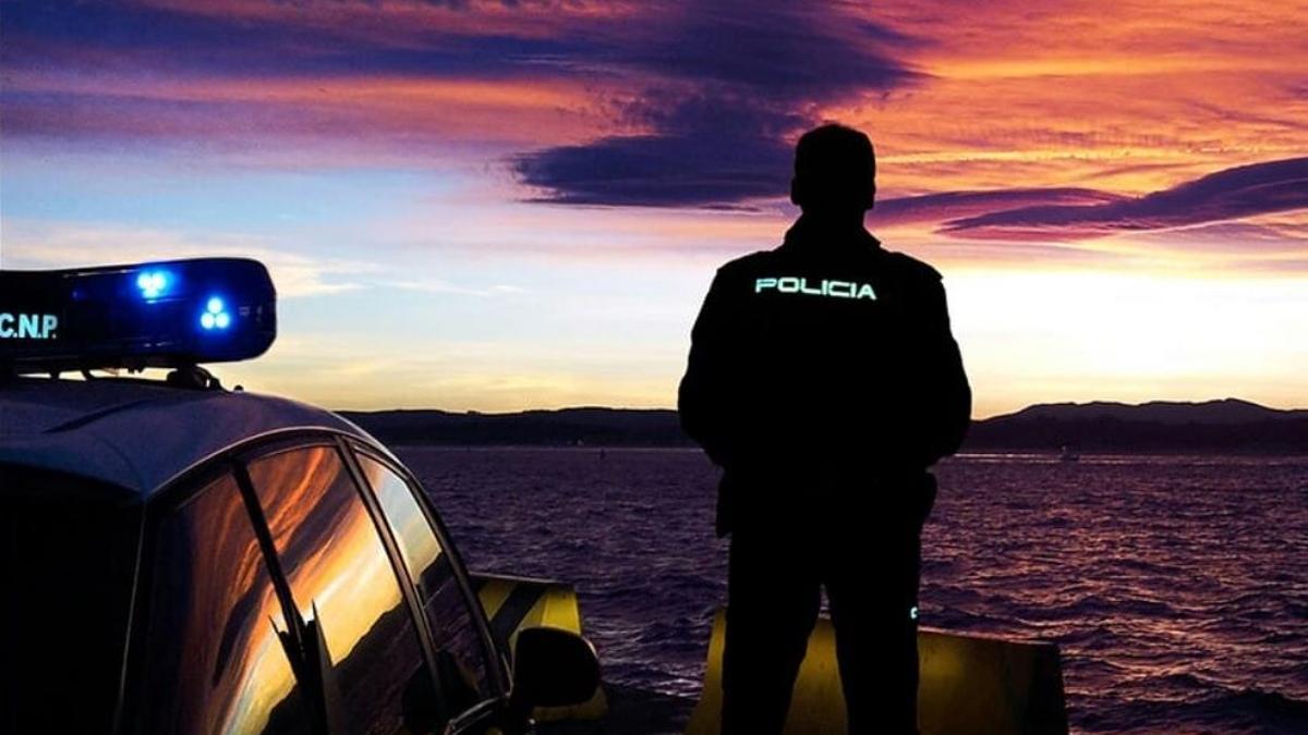 Disuelta una fiesta ilegal en la escombrera de Benimaclet con 16 denunciados Sub La Policía Nacional detiene a uno de los sancionados por agredir a un agente