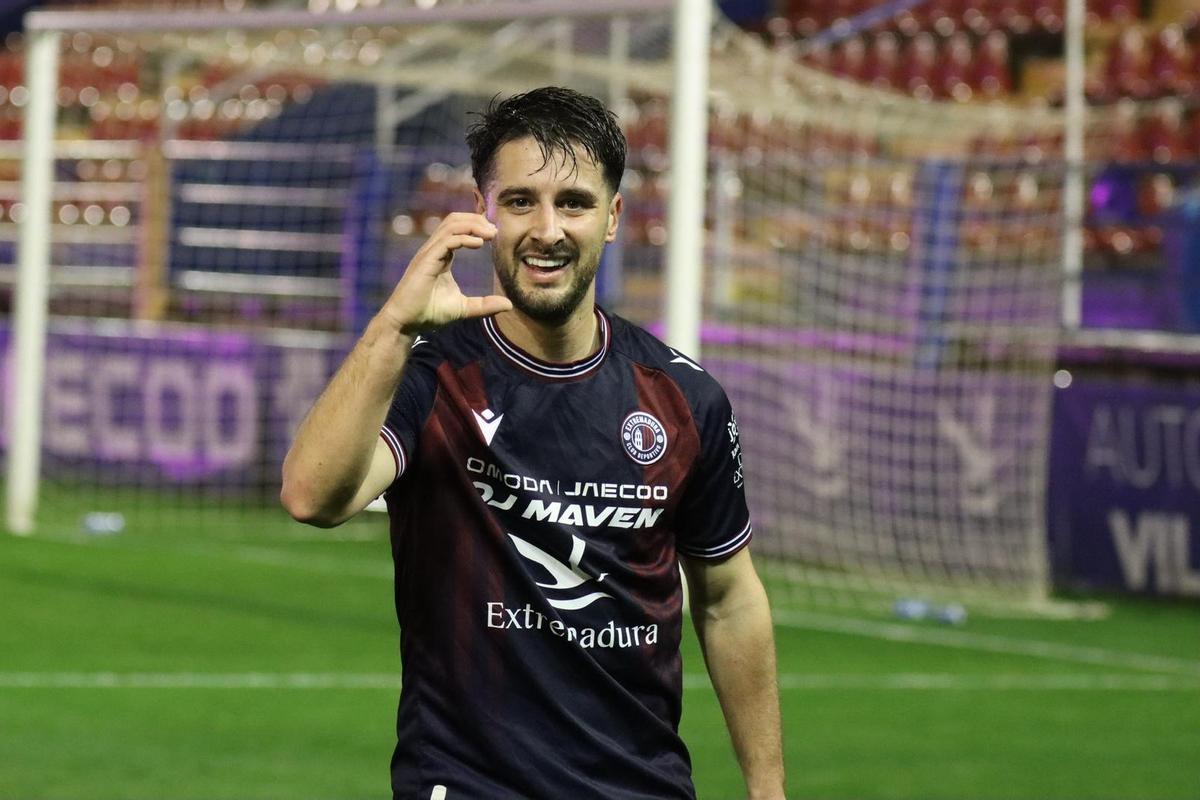 Manu Ramírez, jugador del Extremadura.