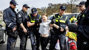 Greta Thunberg, detenida en una protesta contra el calentamiento global en La Haya