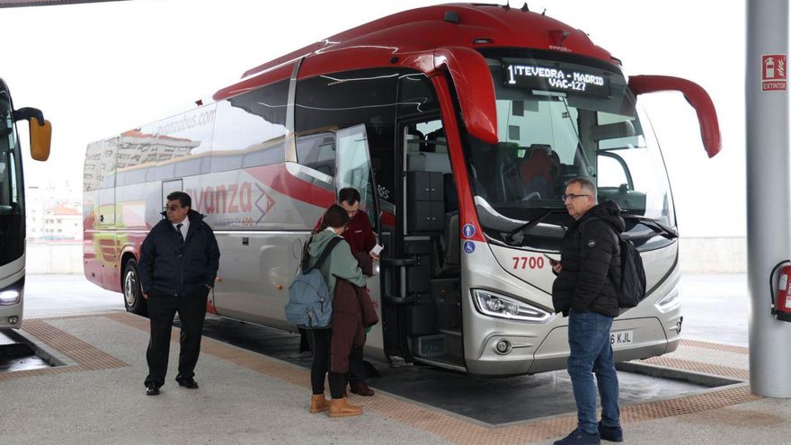 La concesión de la ruta de bus a Madrid lleva los viajeros a mínimos por precios y tiempos