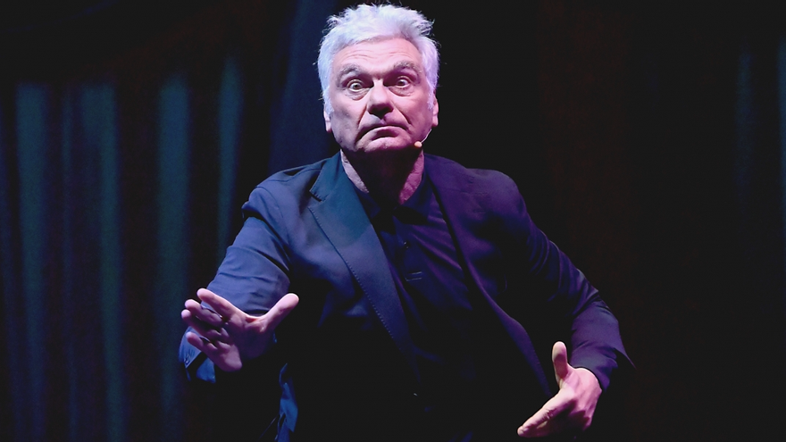 Tricicle presenta. Por fin solo