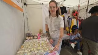 Una vela de algodón de azúcar y una cerveza de cochinilla: las nuevas propuestas de la Feria del Sureste