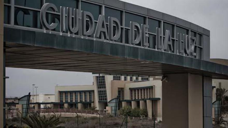 Aguamarga devuelve las instalaciones de Ciudad de la Luz a la Generalitat