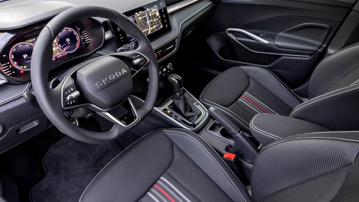 Interior del Skoda Fabia 130