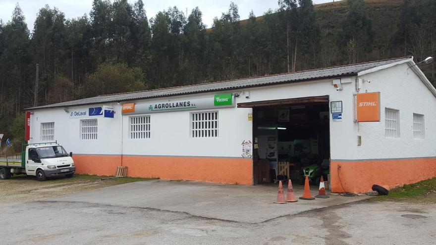 Instalaciones de Agrollanes en San Roque de Acebal.