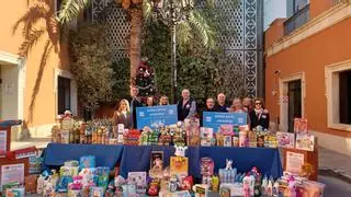 Aguas de Alicante se implica en Navidad con su iniciativa «Gotas Solidarias»