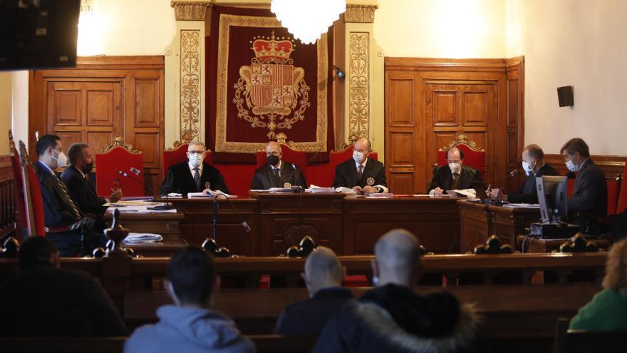 La defensa del autor material del crimen de La Felguera pide reducir la pena a cinco años de cárcel