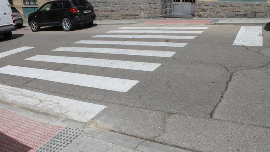 Mejoras en la pavimentación de varias zonas de casco urbano