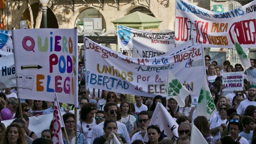 Nuevas sentencias contra Educación devuelven aulas concertadas a tres colegios de la provincia