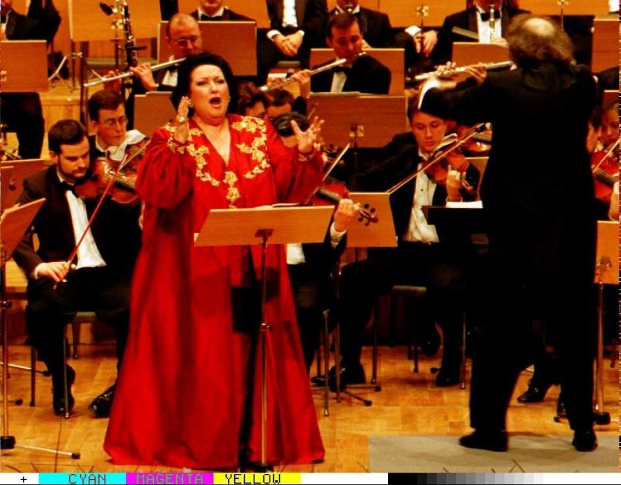 La soprano durante un recital en 1997.