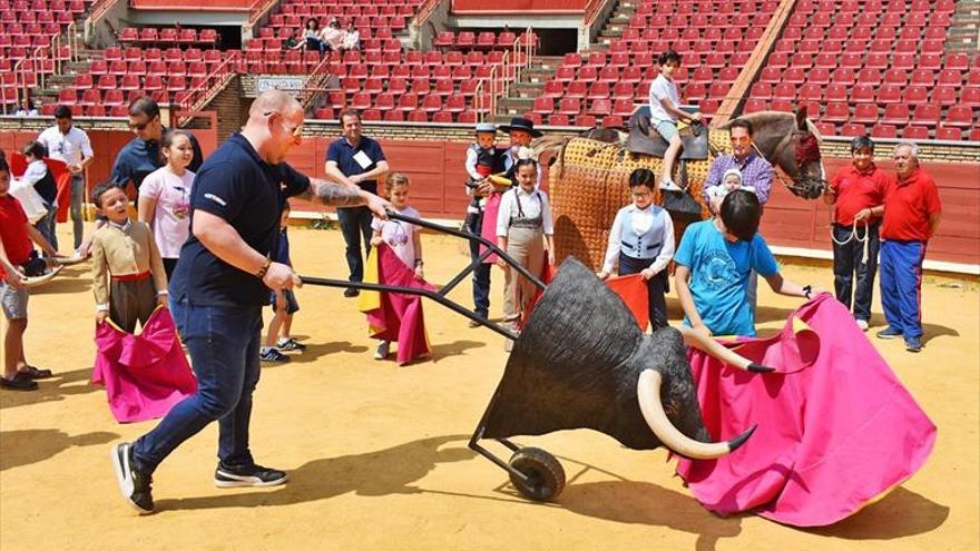 Los chavales &#039;toman&#039; la plaza