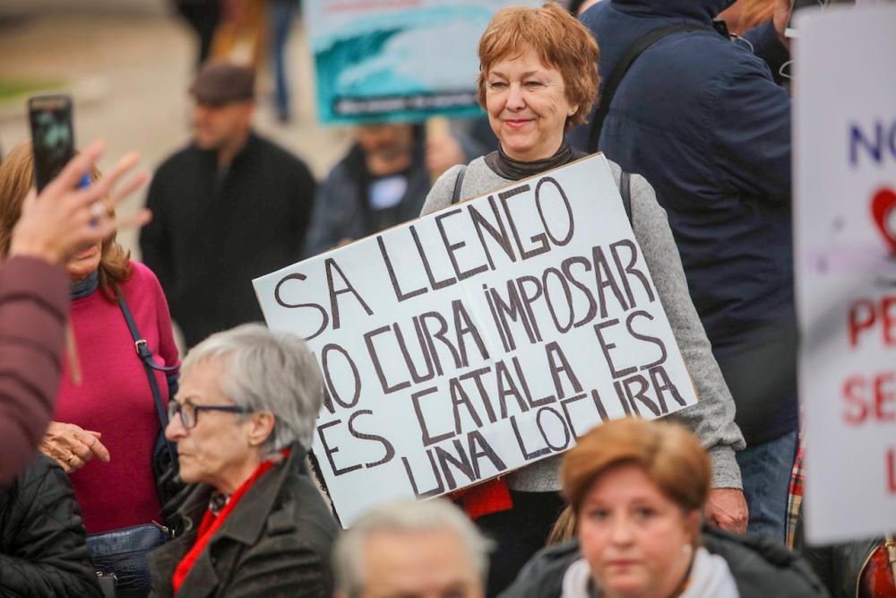 La plataforma 'Mos Movem' se moviliza contra el requisito del catalán en la sanidad pública balear