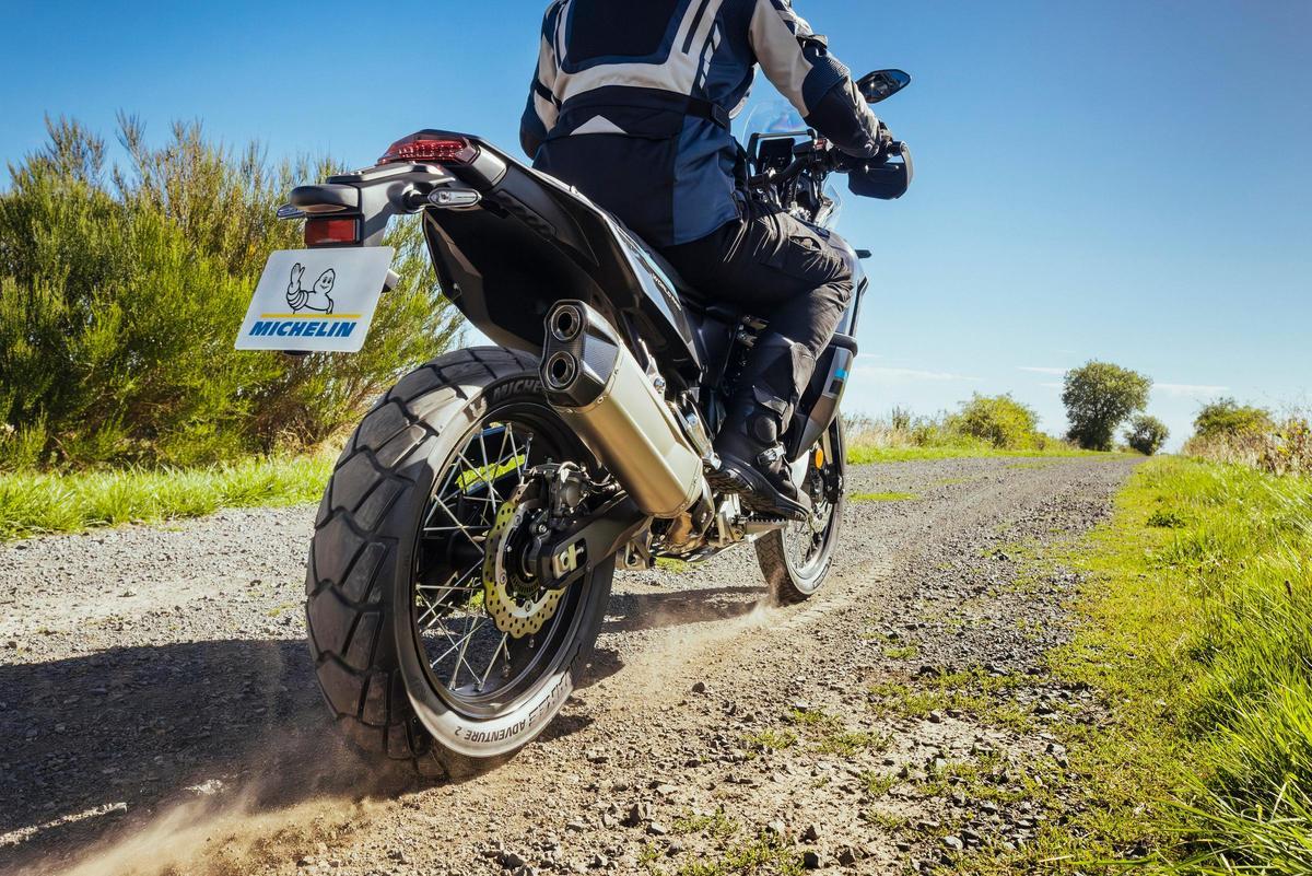 La versatilidad es la palabra clave en este neumático