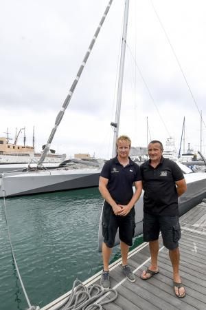 11-11-19 LAS PALMAS DE GRAN CANARIA. MUELLE DE CLUB NAUTICO. LAS PALMAS DE GRAN CANARIA. Trimaran multicasco que aquiere batir el recor de la vuelta al mundo atracado en la Marina del Real Club Nautico de Las Palmas de Gran Canaria. Fotos: Juan Castro.  | 11/11/2019 | Fotógrafo: Juan Carlos Castro