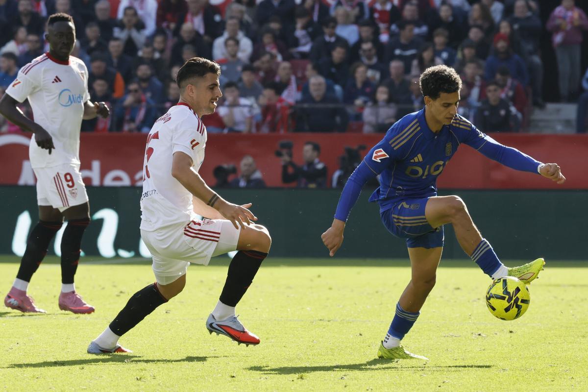Sevilla - Real Oviedo.