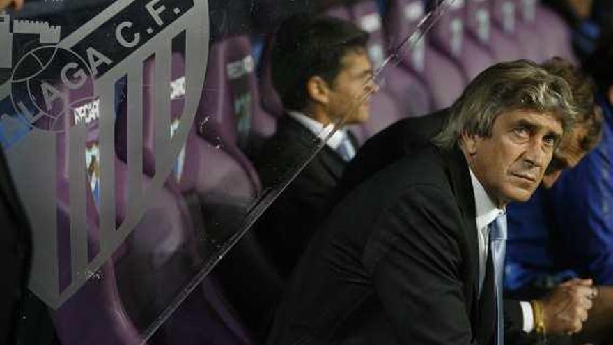 Manuel Pellegrini lamentó la derrota de ayer ante el Real Betis, aunque se mostró orgulloso del trabajo de sus jugadores.