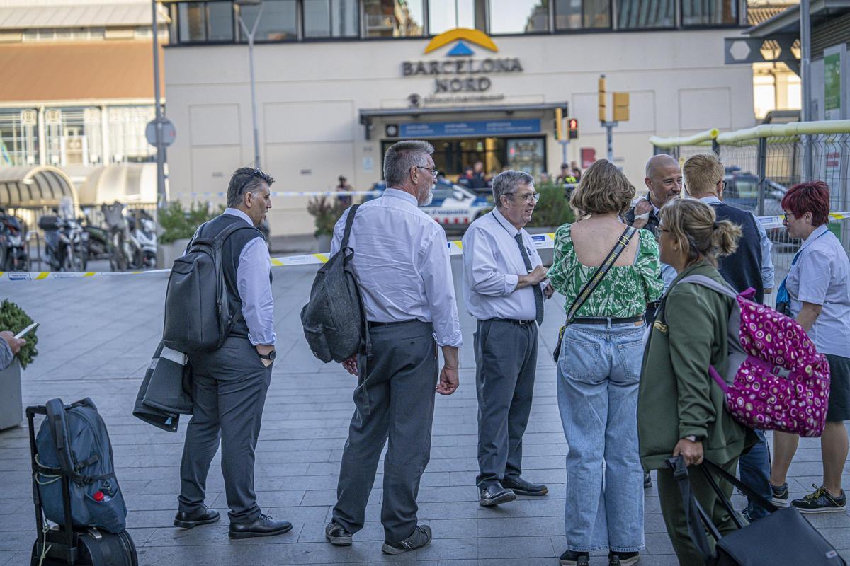 Un objeto sospechoso provoca el cierre durante tres horas de la Estación del Nord de Barcelona