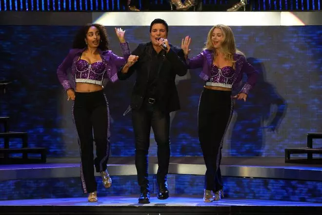 Chayanne desata la locura en Castrelos