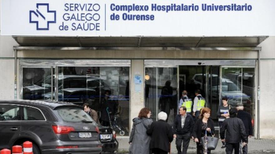 'Un hombre mata a su mujer ingresada en el hospital de Ourense