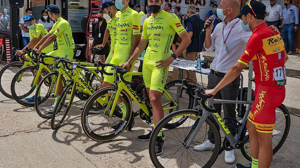 El equipo Rías Baixas controló en todo momento la carrera de ayer. / José Luis Fernández