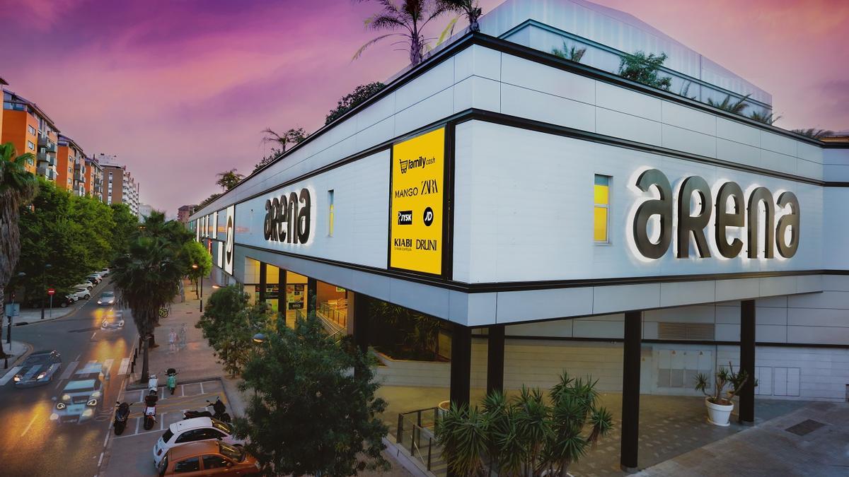 La fachada del Centro Comercial Arena.