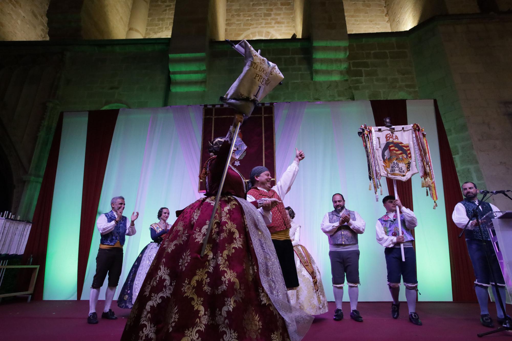 Todas las fotos de la entrega de premios falleros de Gandia