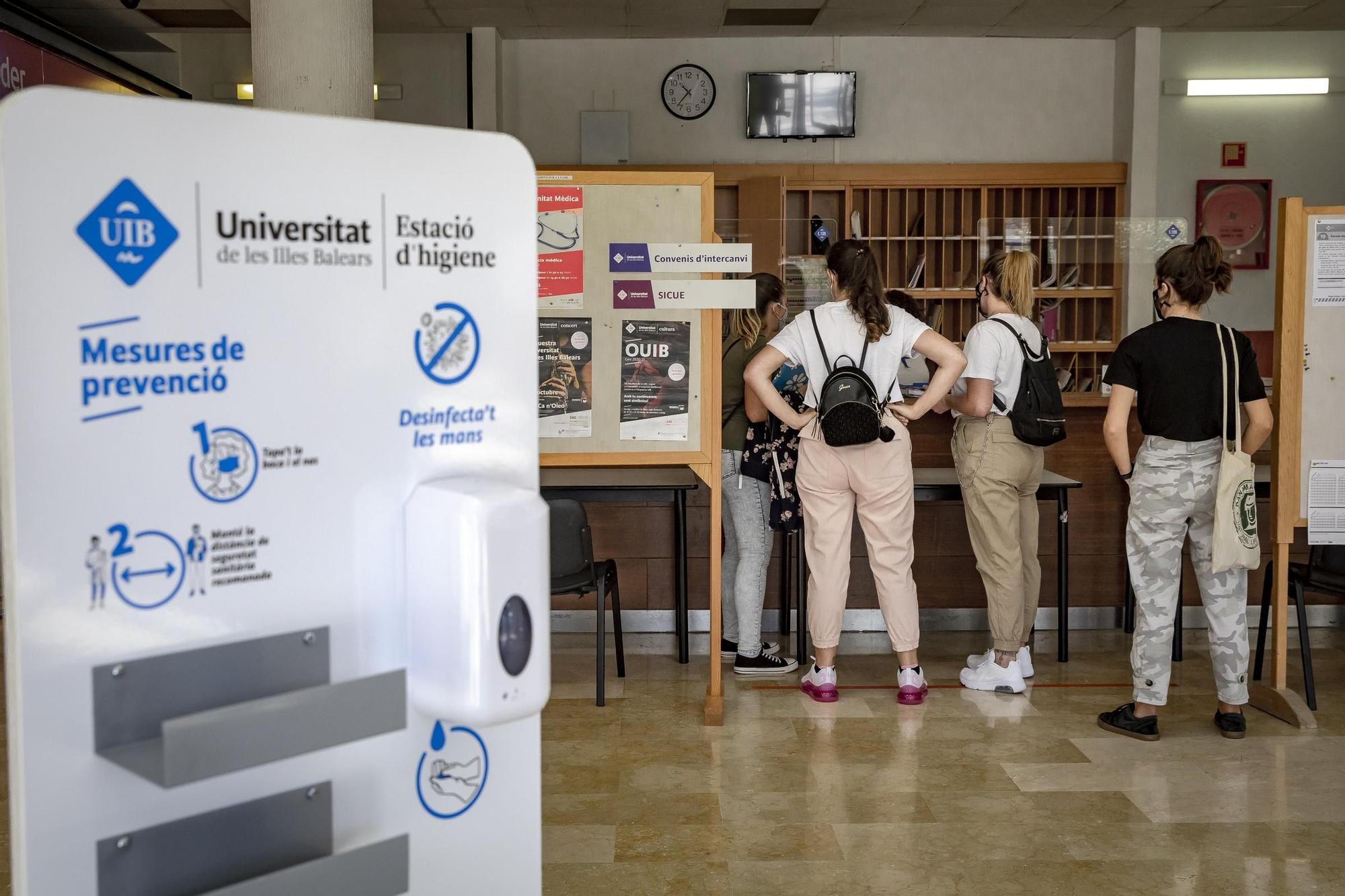 La UIB empieza el curso con tres profesores y 22 alumnos bajas por covid