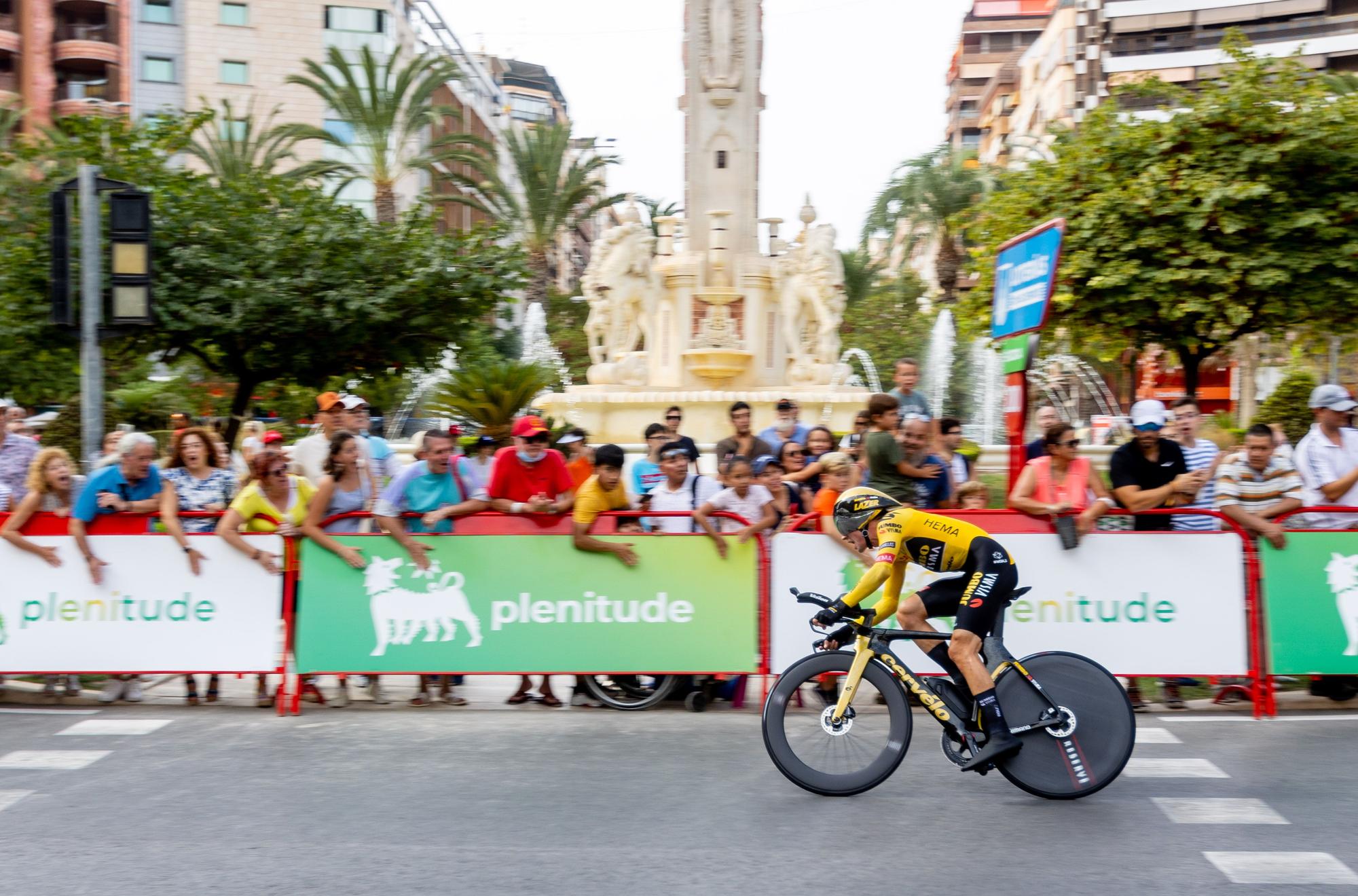 El belga Evenepoel cumple los pronósticos y supera a todos rivales. Roglic, Mas y Rodríguez aguantan el tipo y Ayuso acusa una enfermedad